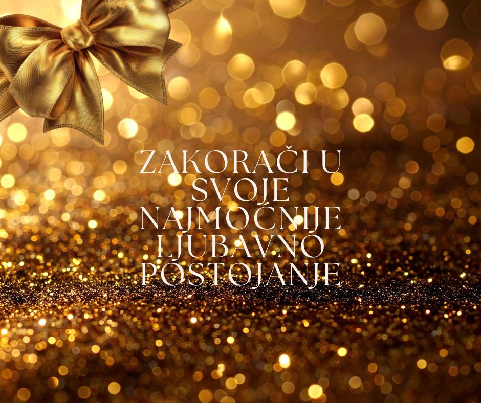 Red and Green Minimalist Christmas Facebook Post Objava na Facebooku2